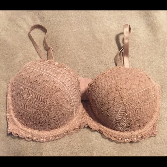 H&M Lace Bra - Picture 1 of 3